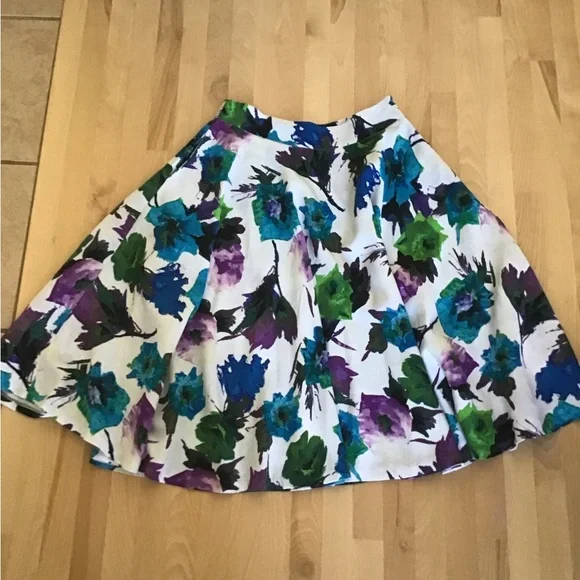 Linen Circle Skirt - Picture 5 of 5